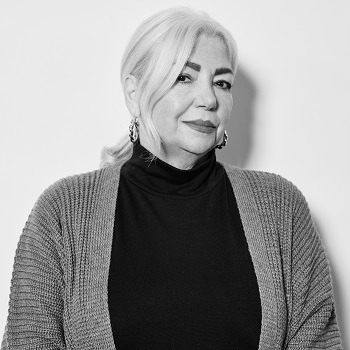 Emilia Deluca, Master Stylist at Rizzieri Washington Township