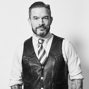 Shannon Colestock, Master Barber at Rizzieri Moorestown